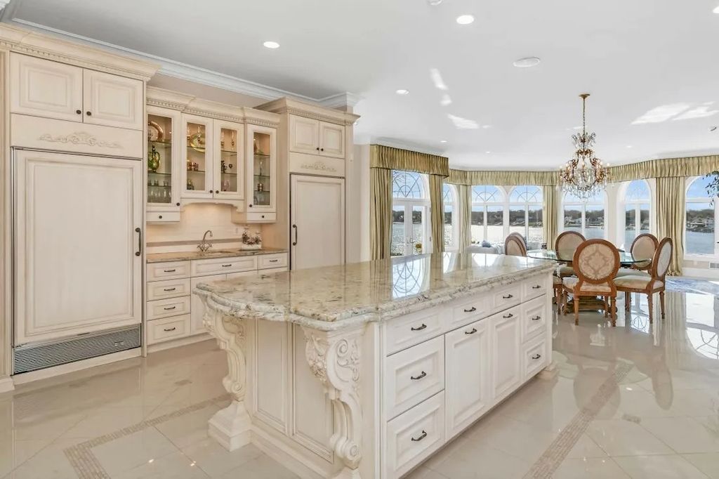 In New Jersey, Nothing Beats the Picturesque View This $5,850,000 Estate Offers