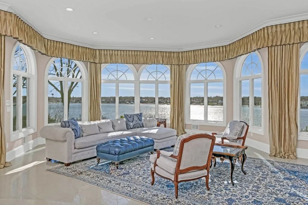 In New Jersey, Nothing Beats the Picturesque View This $5,850,000 Estate Offers