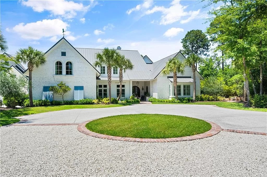 127-Harris-Ln-Saint-Simons-Island-GA-31522-20