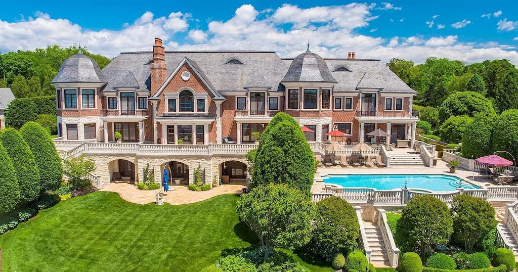 This $11,500,000 World-class Estate on the Bank of Navesink River, New Jersey Offers Spectacular Landscape and No Less Exquisite Finishes