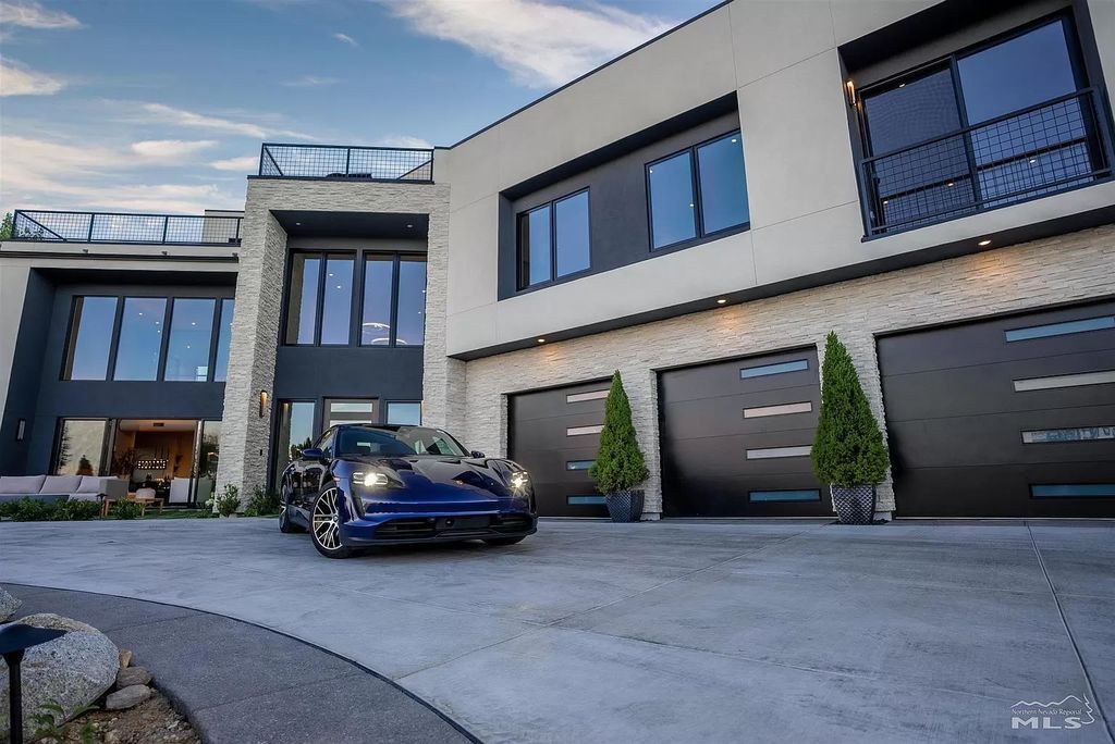 Newly prestigious house in Nevada with city skyline views asking for $3,270,000