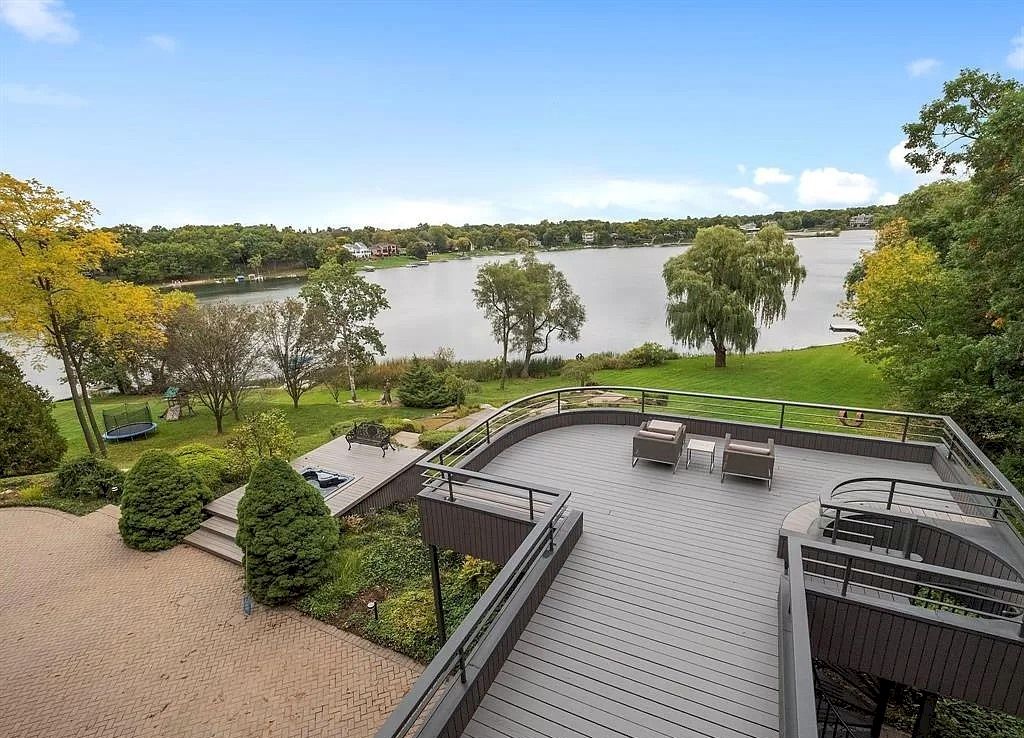 Gorgeous Lakefront Home in Michigan Available for $3,350,000