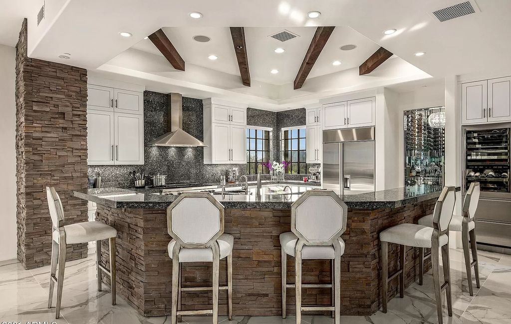  Incredible remodeled home in Arizona using modern finishes and technology sells for $3,999,000