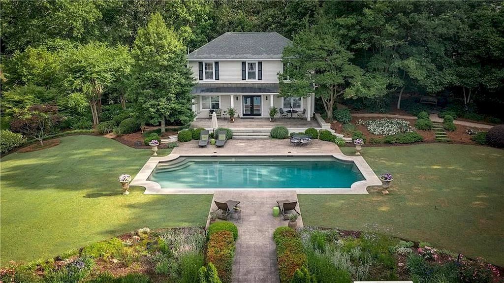 The Classically Beautiful Estate in Georgia Listed for $5,475,000 