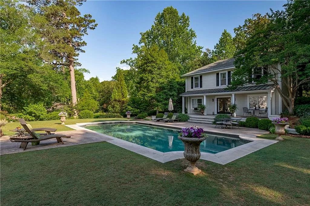 The Classically Beautiful Estate in Georgia Listed for $5,475,000 