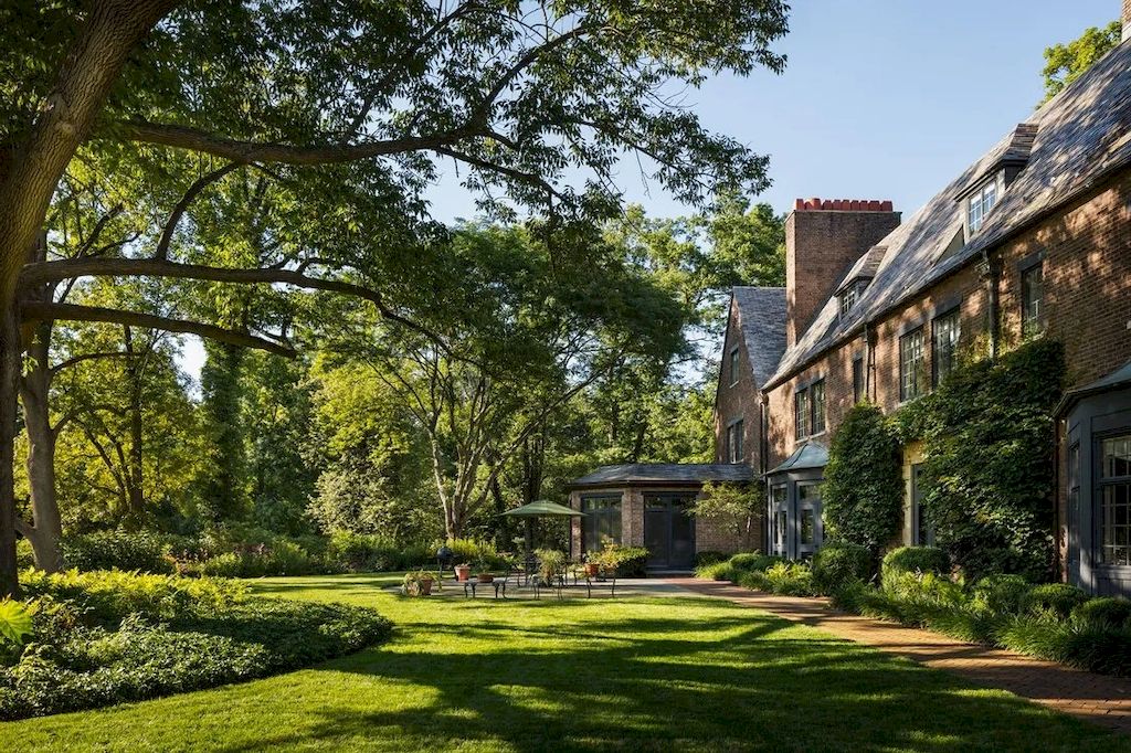 New Jersey European-style $10,000,000 Mansion Retains Bygone Elegance throughout Hundred of Years