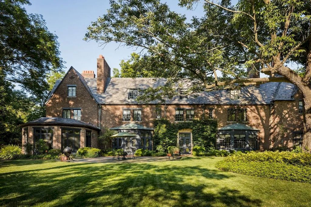 New Jersey European-style $10,000,000 Mansion Retains Bygone Elegance throughout Hundred of Years