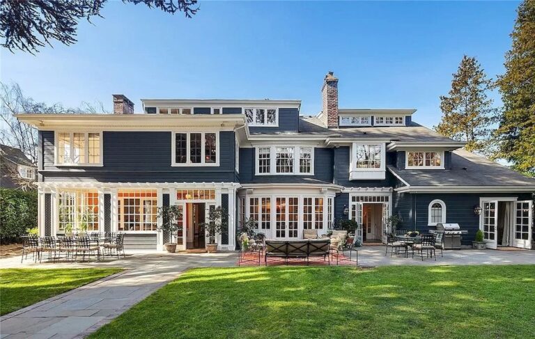 $5,495,000 Georgian Colonial House in Seattle Where Past & Present Meet Harmoniously