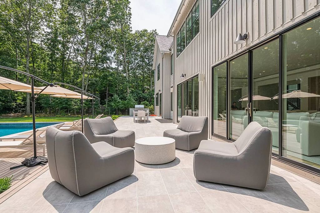 Brilliant New York home in  with interior designed by Hilary Matt Interiors sells for $6,995,000