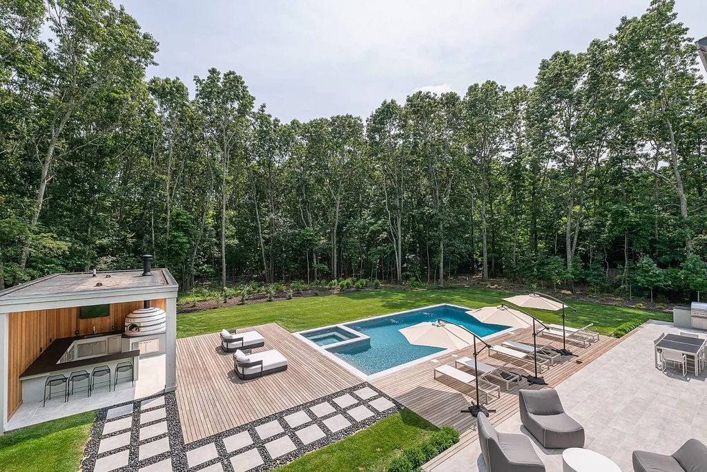 Brilliant New York home in  with interior designed by Hilary Matt Interiors sells for $6,995,000