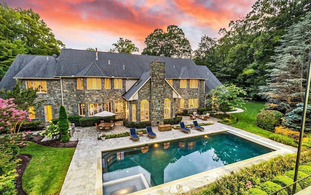 Enjoying the Grandeur from Every Angle of this Stone-and-glass Facade Residence in Maryland Listed for $4,250,000