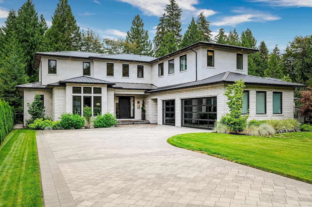 The Absolutely Stunning Custom-Built House in Langley is a luxury home now available for sale. This home is located at 20533 92a Ave, Langley, BC V1M 1B7, Canada