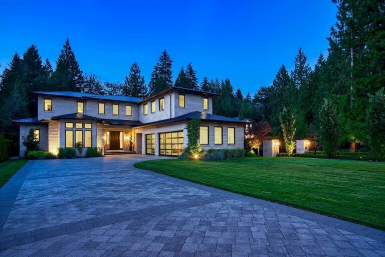 Absolutely Stunning Custom-Built House in Langley Hits the Market for C$3,498,600