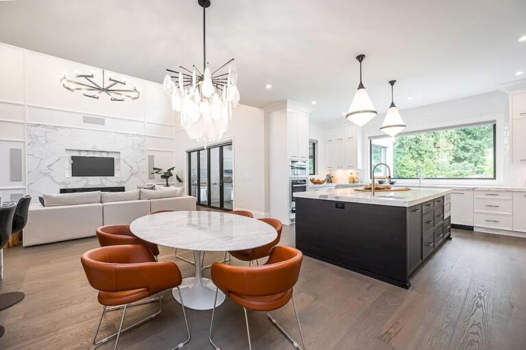 Absolutely Stunning Custom-Built House in Langley Hits the Market for C ...