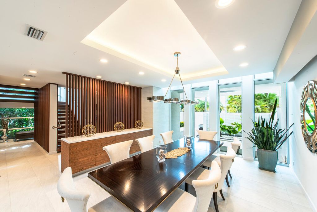 An-Exquisite-Contemporary-Waterfront-Home-in-Fort-Lauderdale-Asking-for-6999000-22
