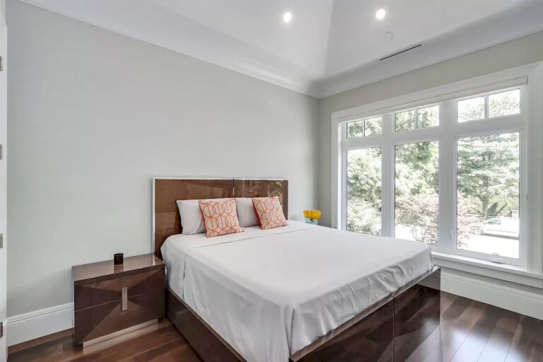 Bring Perfect Manifestation of Elegance This Shaughnessy Estate for