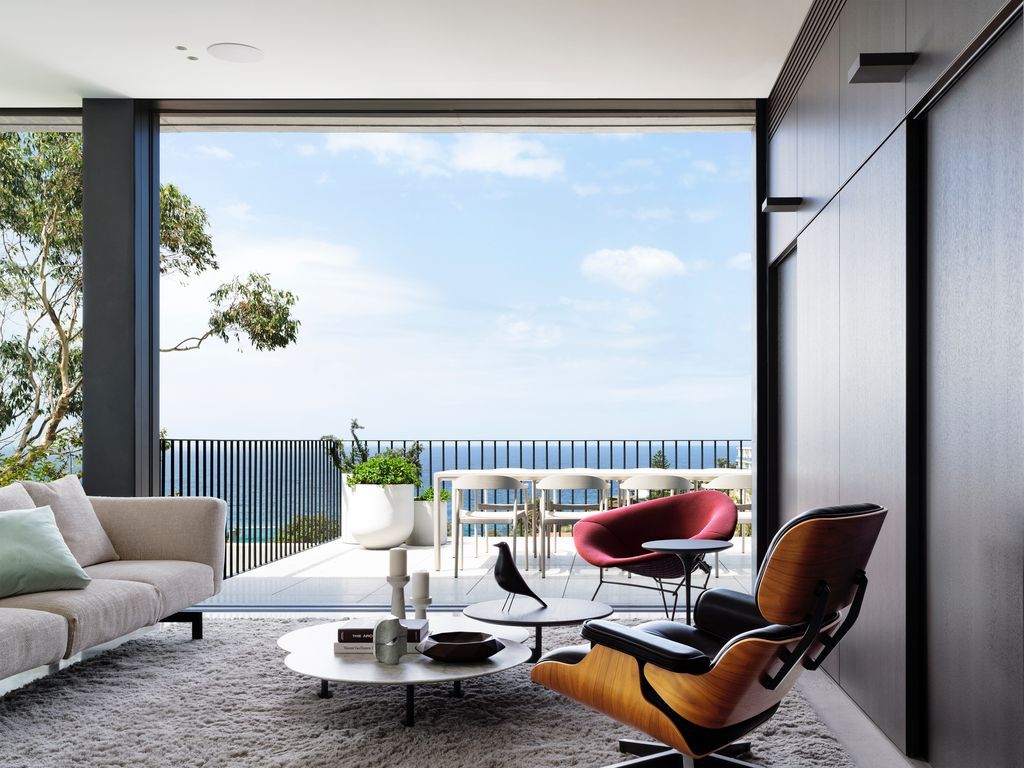Bronte House, elegant multiples levels with ocean views by Tobias Partners