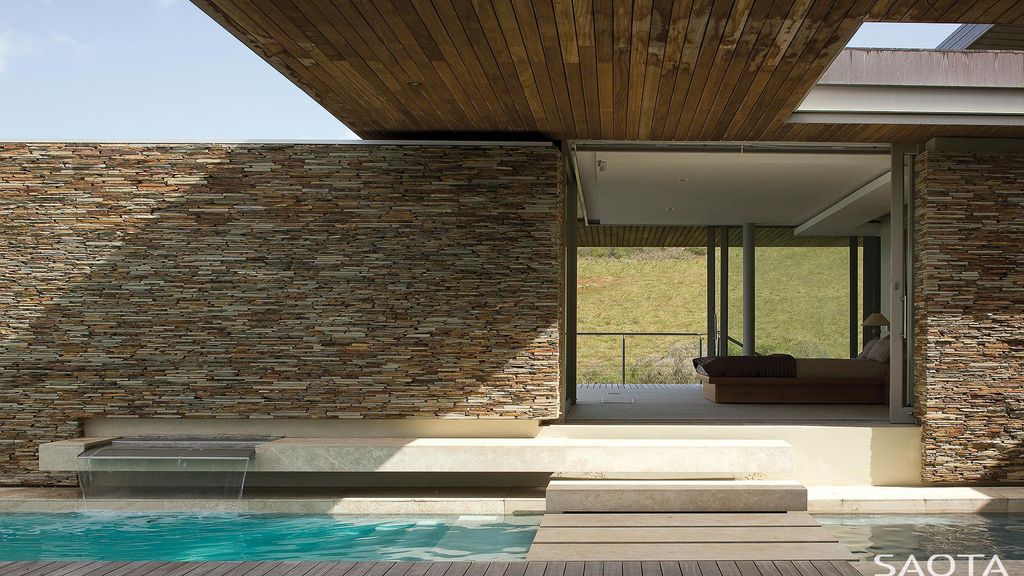 Cove 6 Offers Spectacular Views of Sea and Rocky Landscape by SAOTA