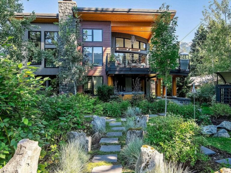 Exceptional Riverside Home in Whistler First Time Available for C$6,249,000