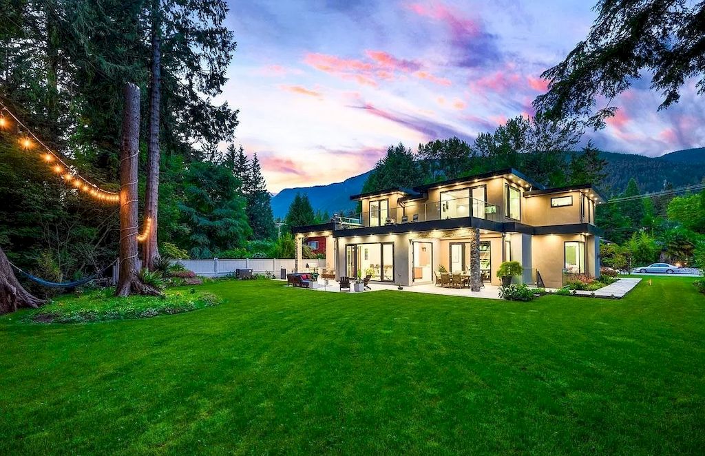 The Edgemont Estate is a modern masterpiece now available for sale. This home is located at 4483 Lions Ave, North Vancouver, BC V7R 3S7, Canada