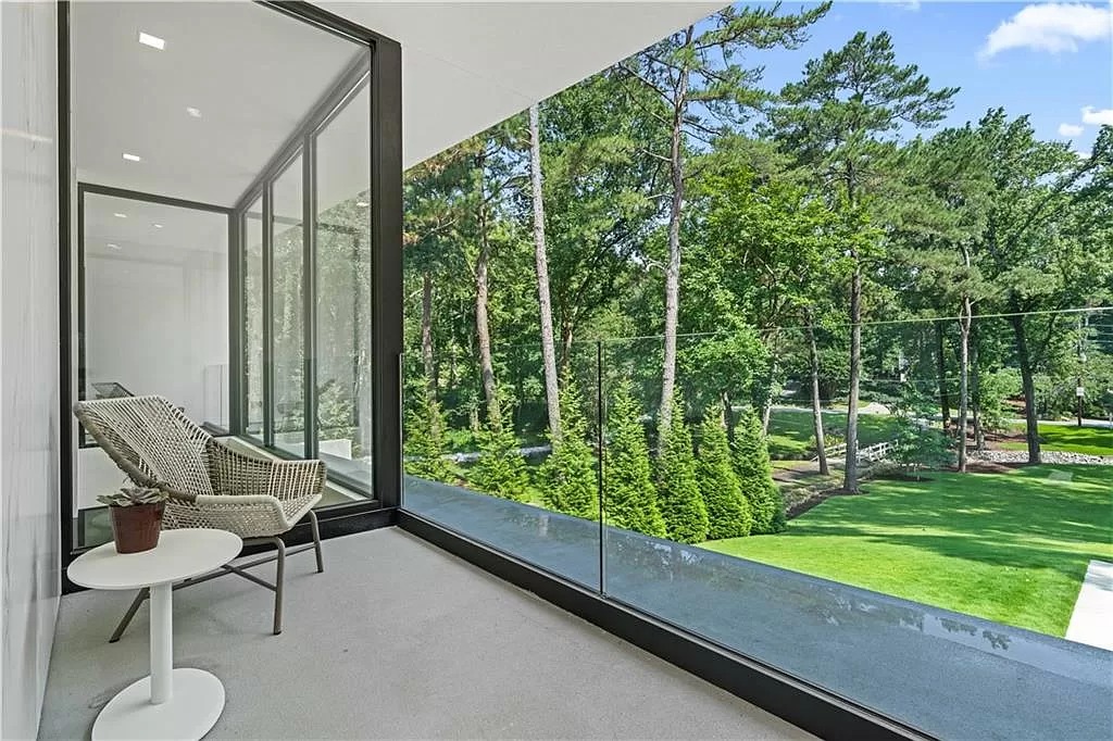 For-3850000-This-Extraordinary-Modern-Residence-in-Atlanta-Promises-Tranquility-amp-Privacy-22