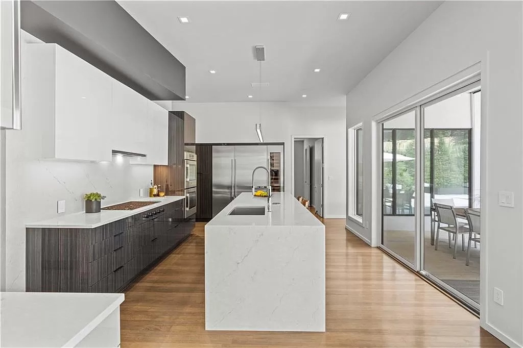 The Extraordinary Modern Residence in Atlanta is a dream home now available for sale. This home is located at 1085 Ferncliff Rd NE, Atlanta, Georgia