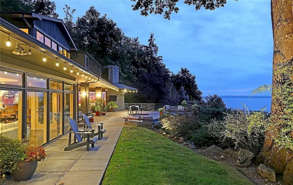 Like-Urban-Oasis-with-Spectacular-Mountain-Views-House-in-Seattle-Listing-at-3475000-19