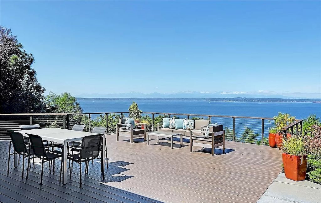 Like-Urban-Oasis-with-Spectacular-Mountain-Views-House-in-Seattle-Listing-at-3475000-21