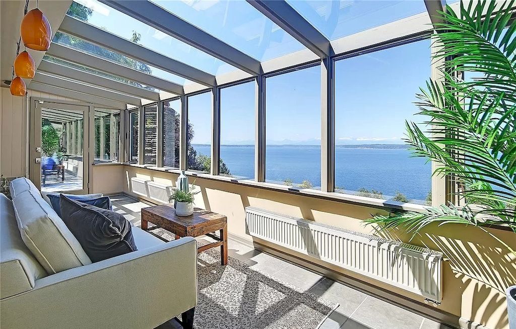 Like-Urban-Oasis-with-Spectacular-Mountain-Views-House-in-Seattle-Listing-at-3475000-4