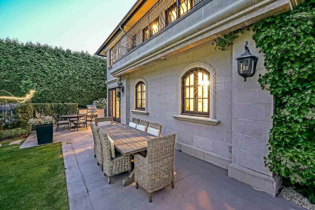 Live-out-Your-Dream-in-This-Classic-French-Style-Shaughnessy-House-for-C25800000-19