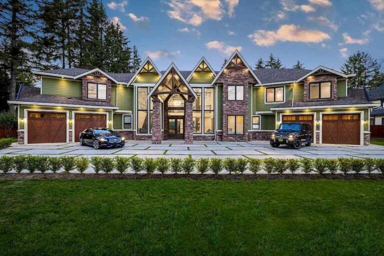 Luxury Contemporary Farm-Style Mansion in Surrey Lists for C$4,799,999