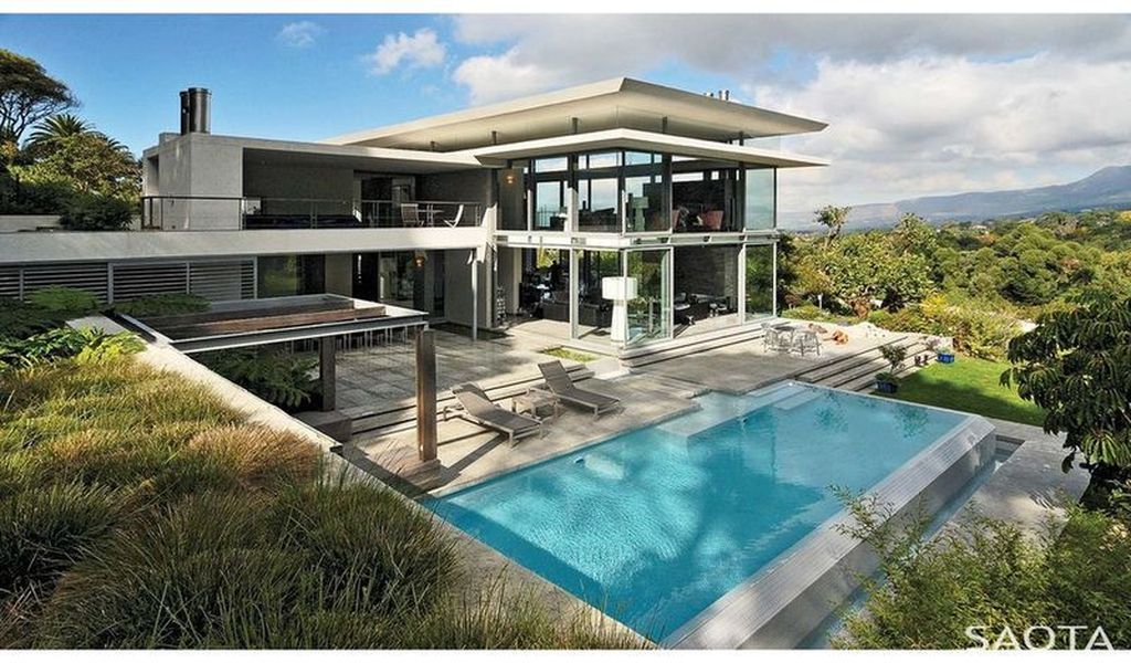 Montrose House, a Remarkable Stunning Project in Cape Town by SAOTA