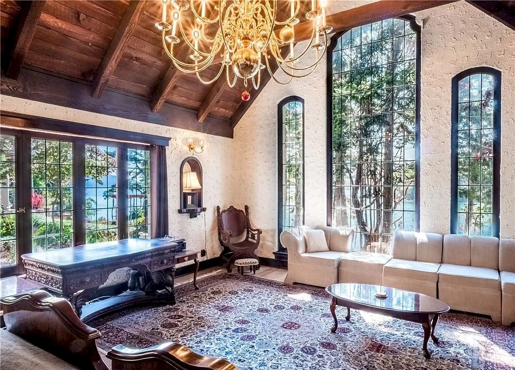 Secluded-Waterfront-Stone-Mansion-in-Washington-Sells-for-4389500-3