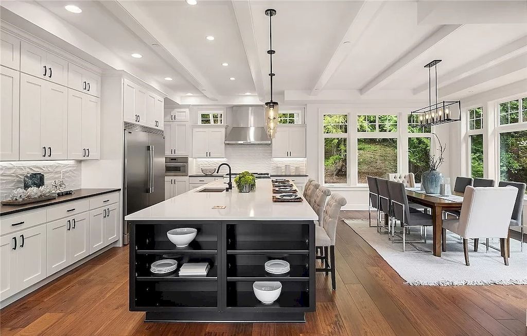 Another popular choice for industrial kitchen design is open shelving. Open shelving allows you to showcase your favorite dishes and kitchen accessories, adding a personalized touch to the space. But it also adds to the overall industrial aesthetic of the room, which is all about showcasing the raw materials and utilitarian function of the space.