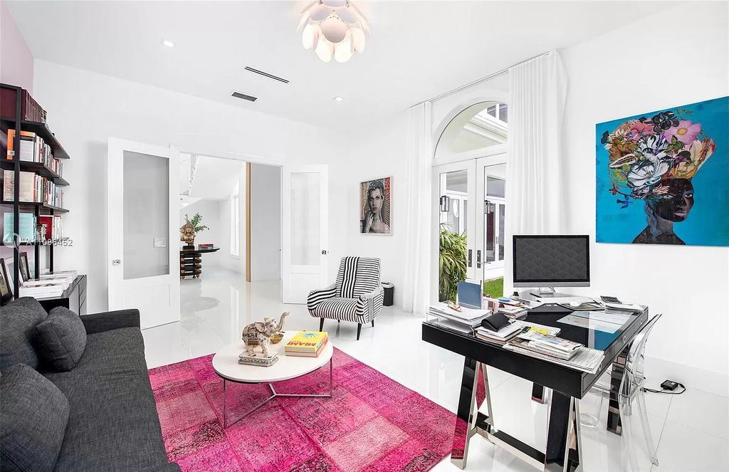 The Home in Miami is a spectacular transitional modern new construction situated in the heart of Pinecrest commanding a premium picturesque now available for sale. This home located at 12520 SW 63rd Ave, Miami, Florida
