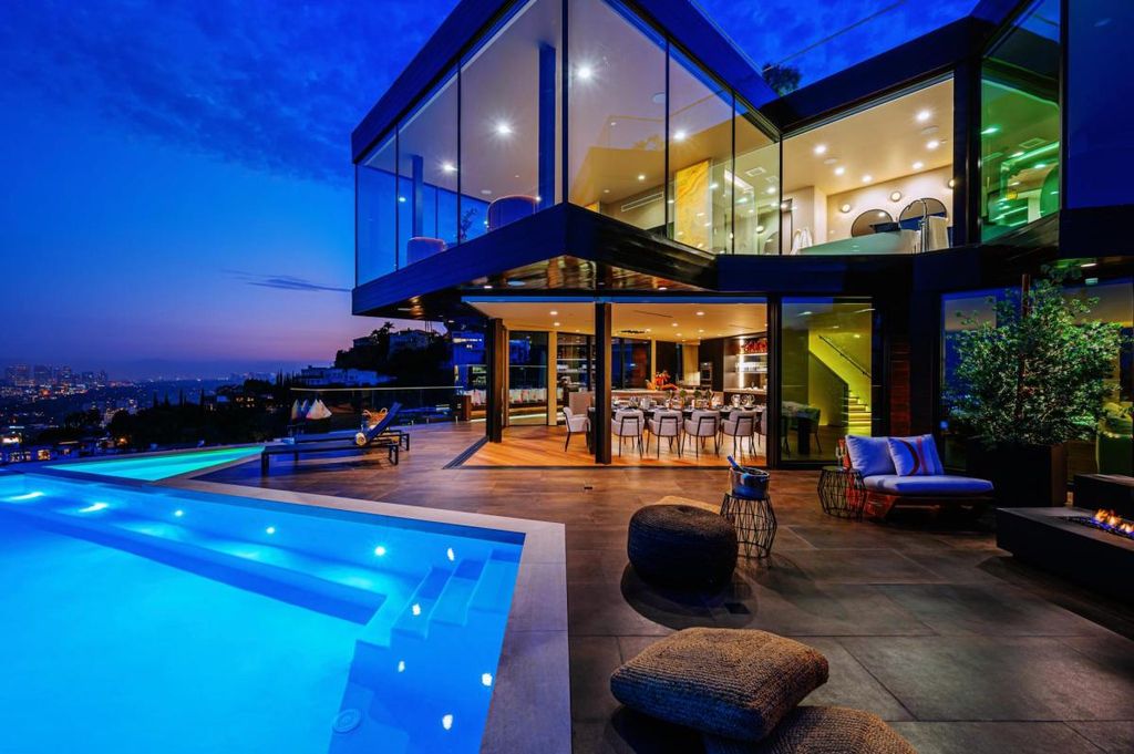 The Hollywood Hills Home is a brand new luxurious property offers a unique architectural, visual and lifestyle experience now available for sale. This home located at 8542 Hollywood Blvd, Los Angeles, California