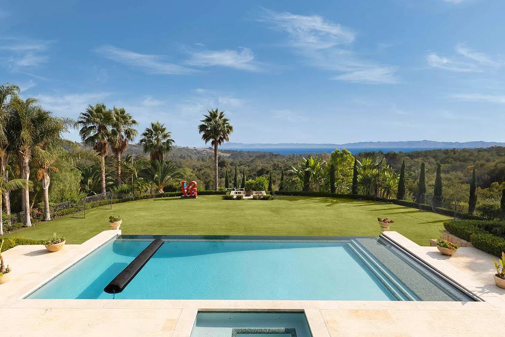 This-33500000-Iconic-Montecito-Villa-in-Santa-Barbara-is-a-truly-Unparalleled-Paradise-16
