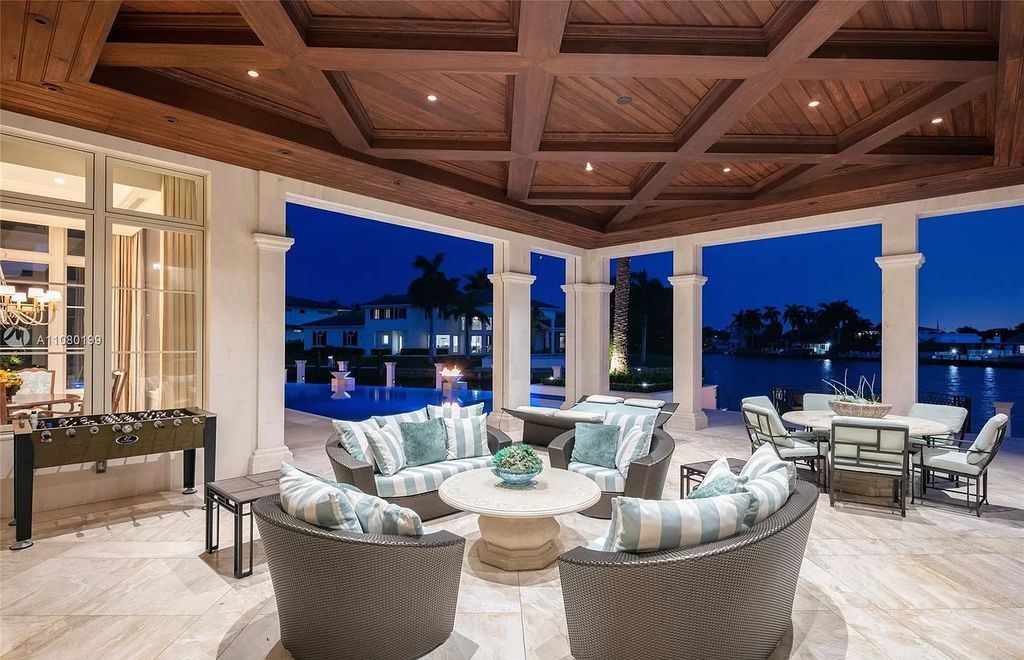 This-45000000-Unique-Boca-Raton-Mansion-comes-with-the-Ultimate-Entertaining-Space-30
