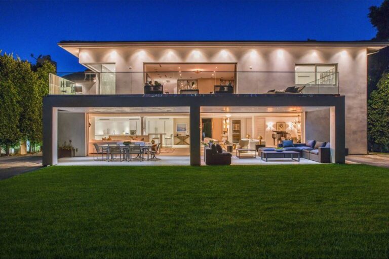 This $6,995,000 Sunset Strip Home with Panoramic City View is the pinnacle of Los Angeles Luxury