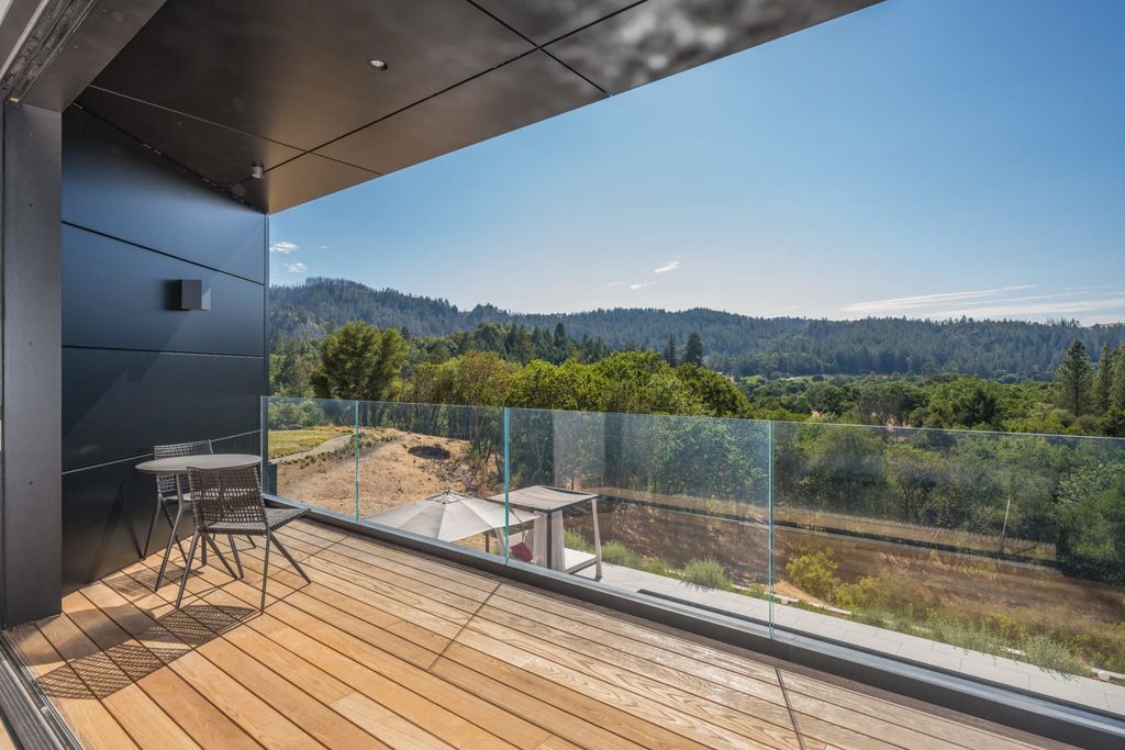 This-7400000-Sleek-Home-in-Calistoga-blends-a-High-Finished-Contemporary-Design-14