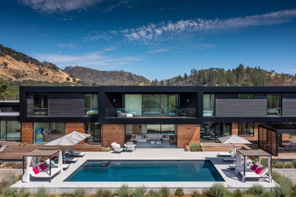 The Home in Calistoga is a private & sleek Calistoga residence blends a high finished contemporary design with stunning surrounding natural beauty now available for sale. This home located at 8495 Franz Valley School Rd, Calistoga, California