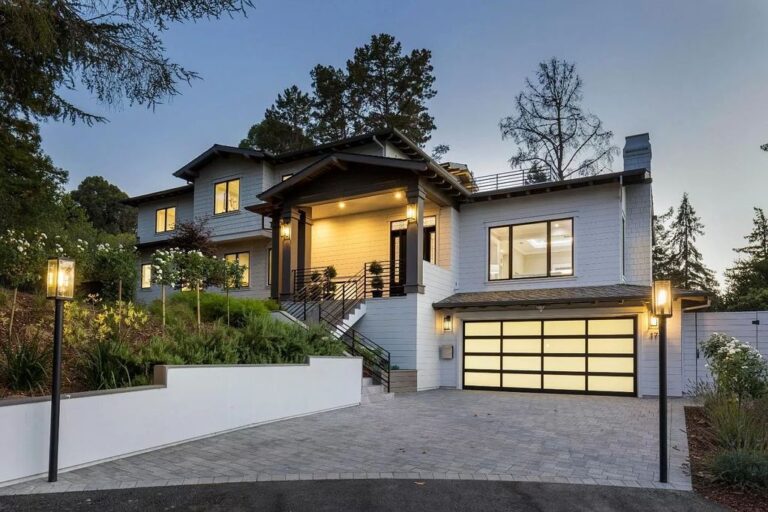 This $9,998,000 Stunning Home in Menlo Park has an Eco-friendly Synthetic Lawn