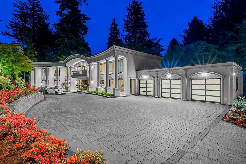 The West Vancouver Estate offers the best of everything now available for sale. This home is located at 1760 29th St, West Vancouver, BC V7V 4M8, Canada