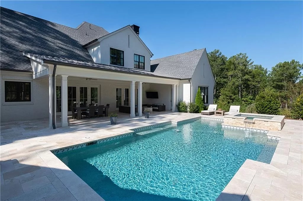Beautiful Estate with Impeccable Design and Energy Efficiency in Georgia Listed for $3,495,000