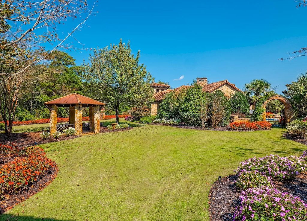 This $4,000,000 Custom Designed Tuscan Estate in North Carolina Offers Impeccable Landscaping and  Incredible Architecture and Design