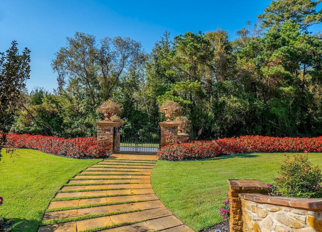 This $4,000,000 Custom Designed Tuscan Estate in North Carolina Offers Impeccable Landscaping and  Incredible Architecture and Design