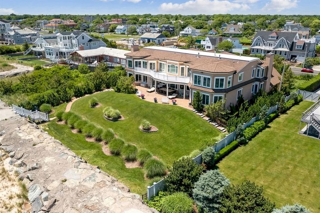 This $9,500,000 Perfect Retreat Greets You with Luxurious Lifestyle and Breathtaking Ocean Views in New Jersey