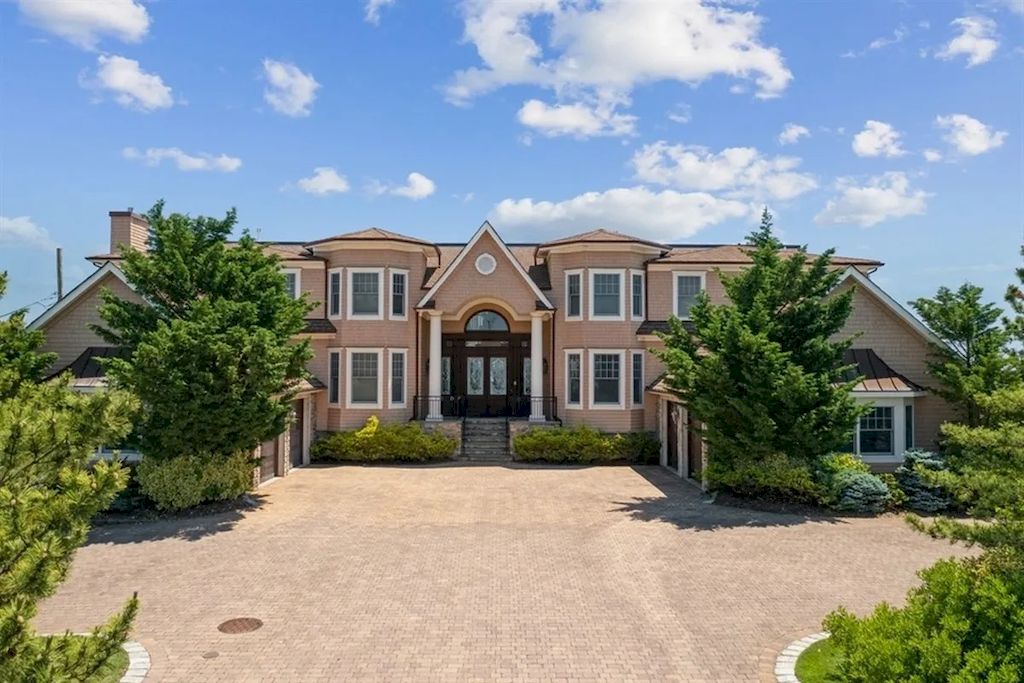 This $9,500,000 Perfect Retreat Greets You with Luxurious Lifestyle and Breathtaking Ocean Views in New Jersey