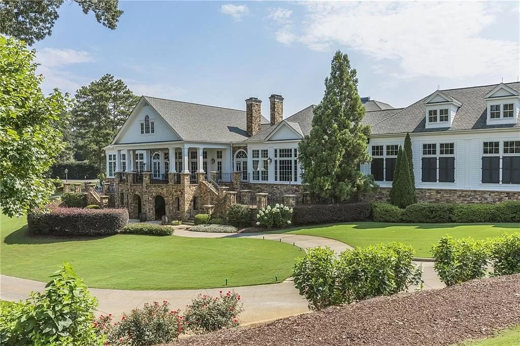 Residence of Opulence in Georgia Hits Market for $9,000,000