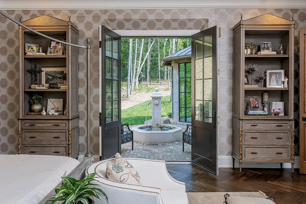 This $9,750,000 Stunning, New State-of-the-art Home in North Carolina Combines Historic Charm with Today Cutting-edge Smart 